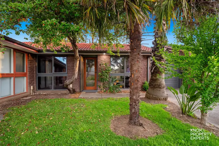 2/3 POINTSIDE Avenue, Bayswater North VIC 3153