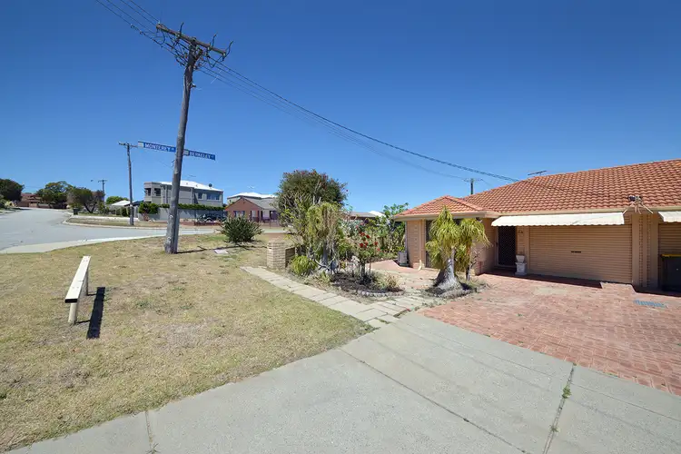 6A Berkeley Avenue, Nollamara WA 6061
