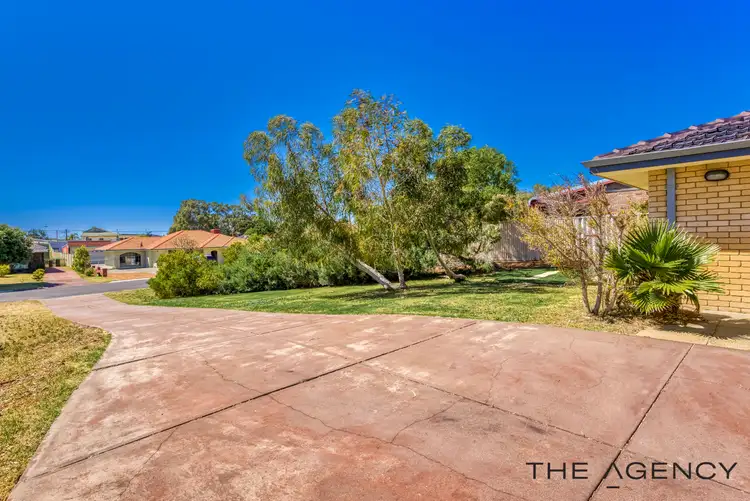 Fourth view of Homely house listing, 37 McKenzie Road, Shoalwater WA 6169