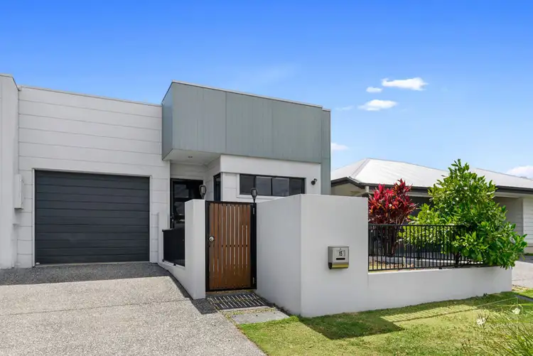 15 Adelaide Circuit, Baringa QLD 4551