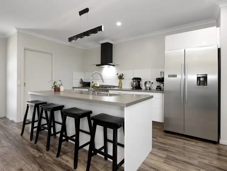 Second view of Homely house listing, 185 Raglan Street, Sale VIC 3850