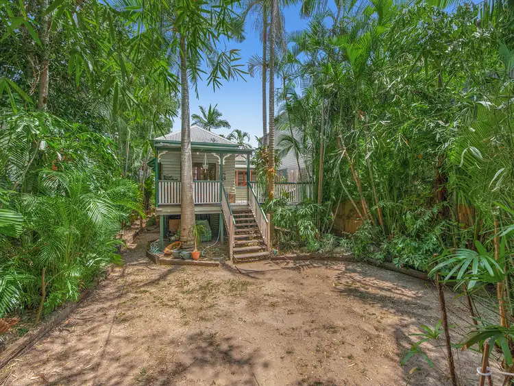 8 Charteris Street, Paddington QLD 4064