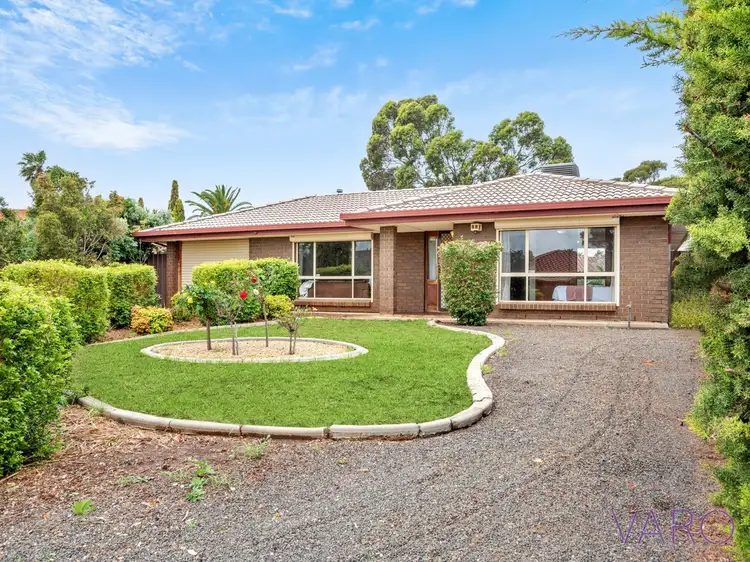 28 Lisbon Road, Craigmore SA 5114