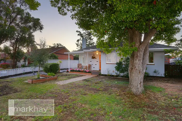 8 Sproxton Way, Embleton WA 6062