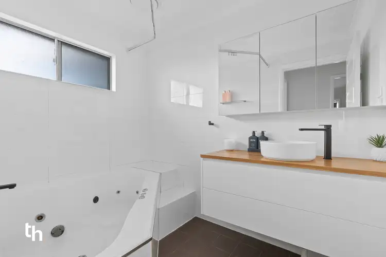 Fifth view of Homely house listing, 10 Euston Close, Edgeworth NSW 2285