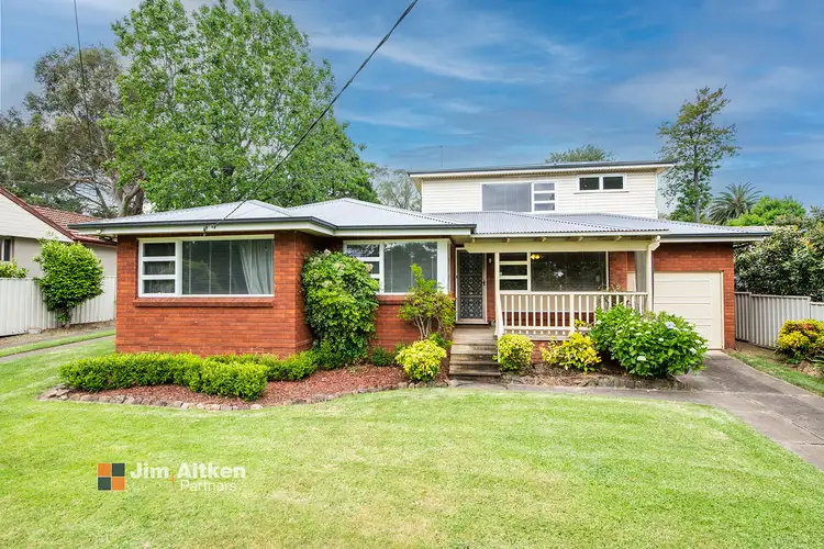 10 Skarratt Avenue, Glenbrook NSW 2773