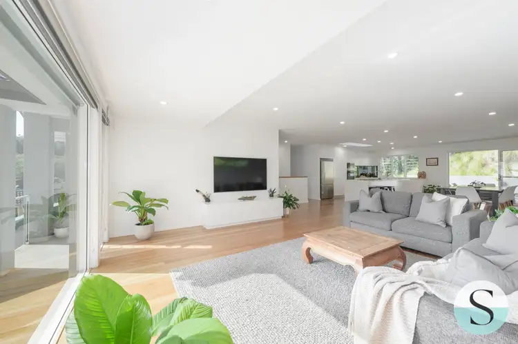 Second view of Homely house listing, 25 Palm Tree Crescent, Caves Beach NSW 2281