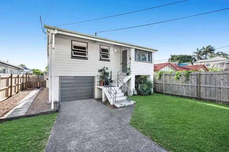 22 Allen Street, Wynnum QLD 4178