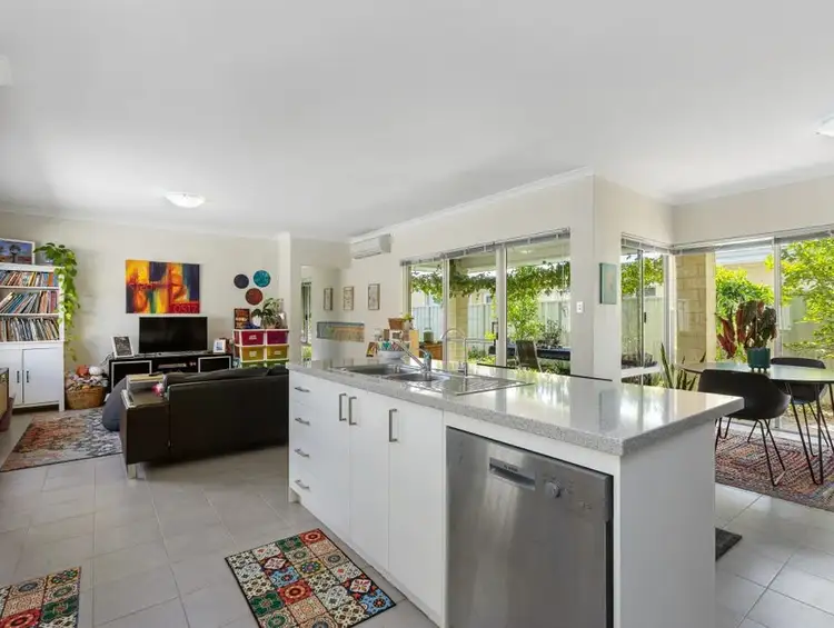Seventh view of Homely house listing, 25 Allamanda Gate, Helena Valley WA 6056