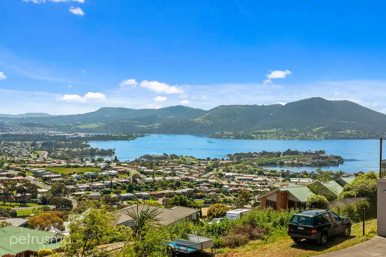 1/12A McLean Court, Rosetta TAS 7010