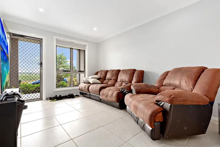 Second view of Homely house listing, 20 Threlkeld Crescent, Fletcher NSW 2287