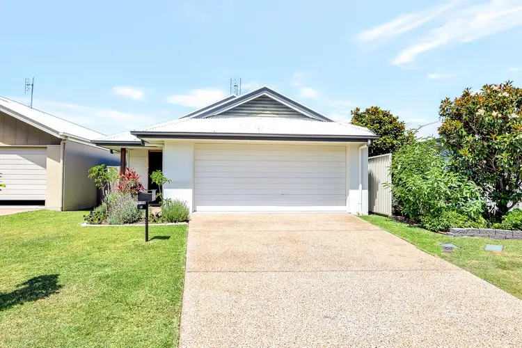 Second view of Homely house listing, 4 Baronet Court, Golden Beach QLD 4551