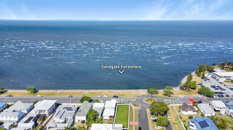 238 Flinders Parade, Sandgate QLD 4017