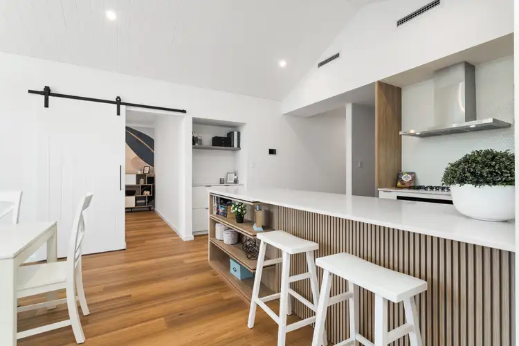 Sixth view of Homely house listing, 32 Entwistle Way, Aveley WA 6069