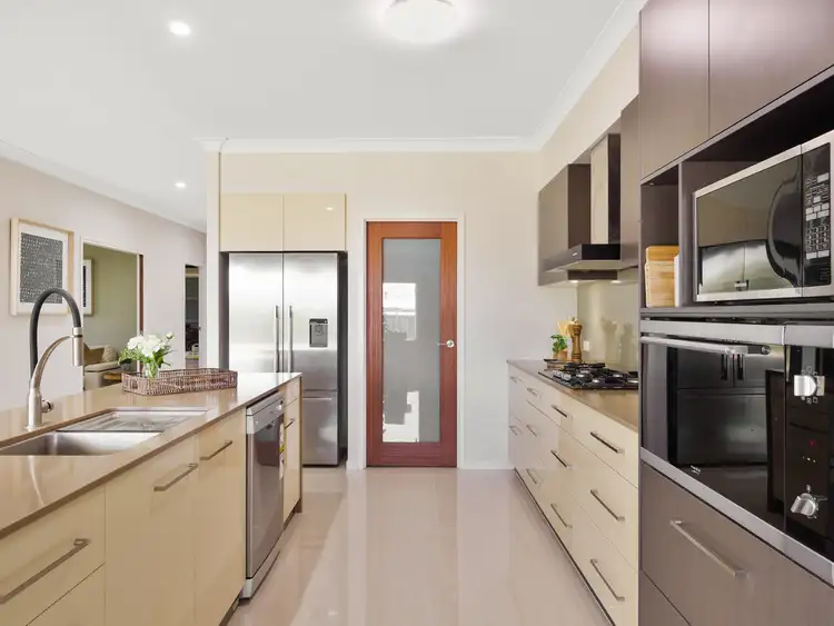 Sixth view of Homely house listing, 4 Goshawk Drive, Kleinton QLD 4352