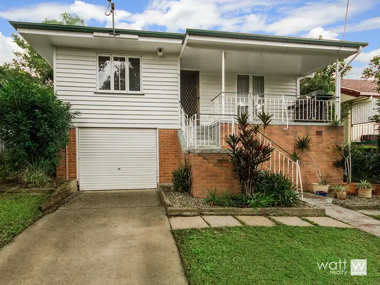30 Watcombe Street, Wavell Heights QLD 4012