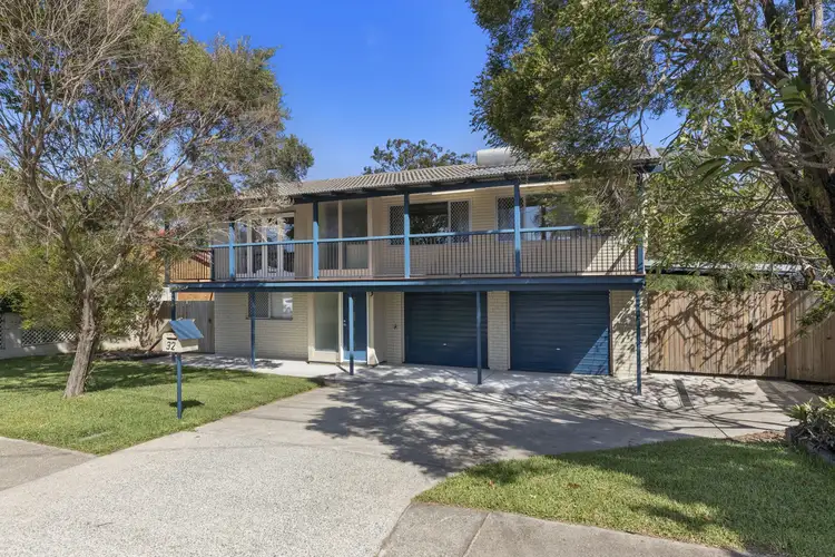 32 View Crescent