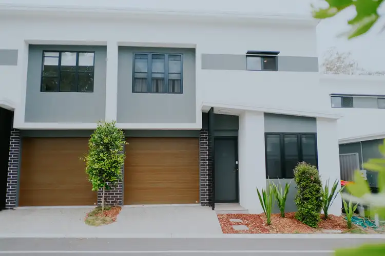 Main view of Homely townhouse listing, 20/7 Delonix Place, Eight Mile Plains QLD 4113