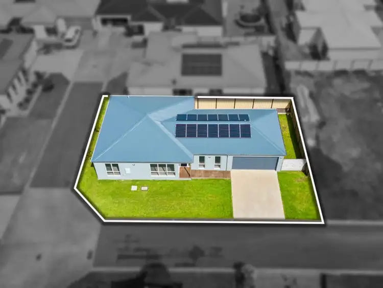 Third view of Homely townhouse listing, 7 Bakker Place, Maffra VIC 3860