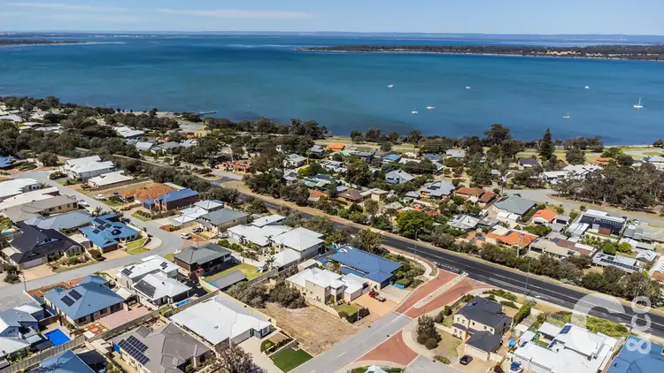 Fourth view of Homely house listing, 6 Albany Drive, Dawesville WA 6211