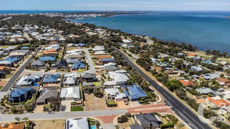 Seventh view of Homely house listing, 6 Albany Drive, Dawesville WA 6211