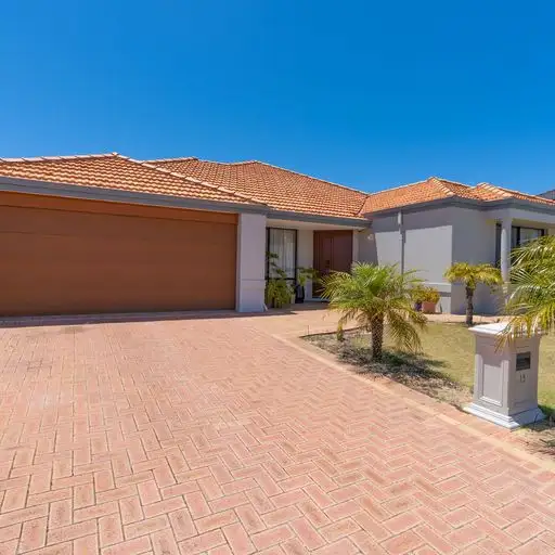 15 Dalkey Way