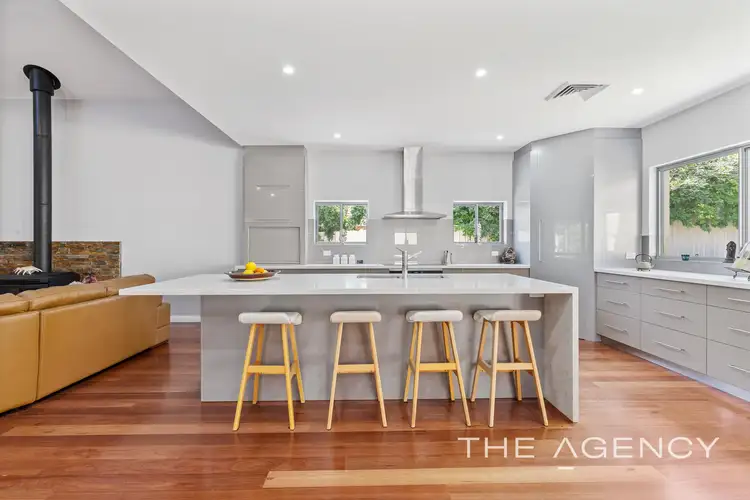 5 Broula Road, Kalamunda WA 6076