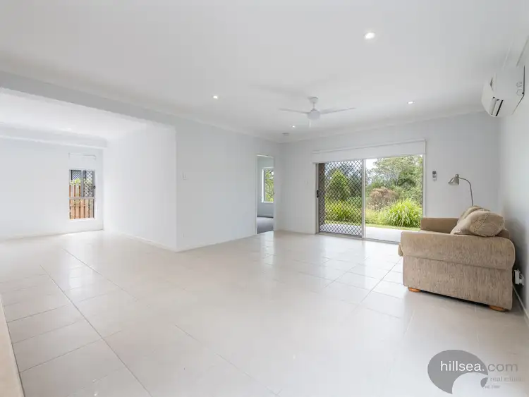 Fourth view of Homely house listing, 25 Greenview Circuit, Arundel QLD 4214