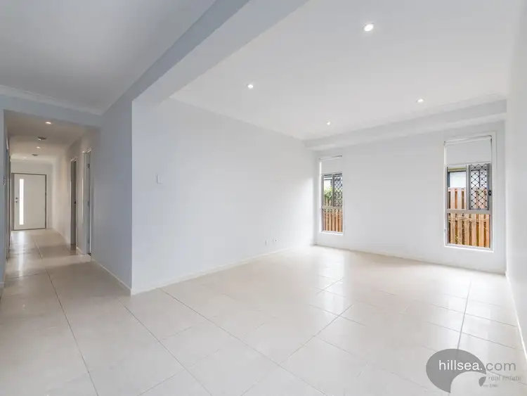 Seventh view of Homely house listing, 25 Greenview Circuit, Arundel QLD 4214