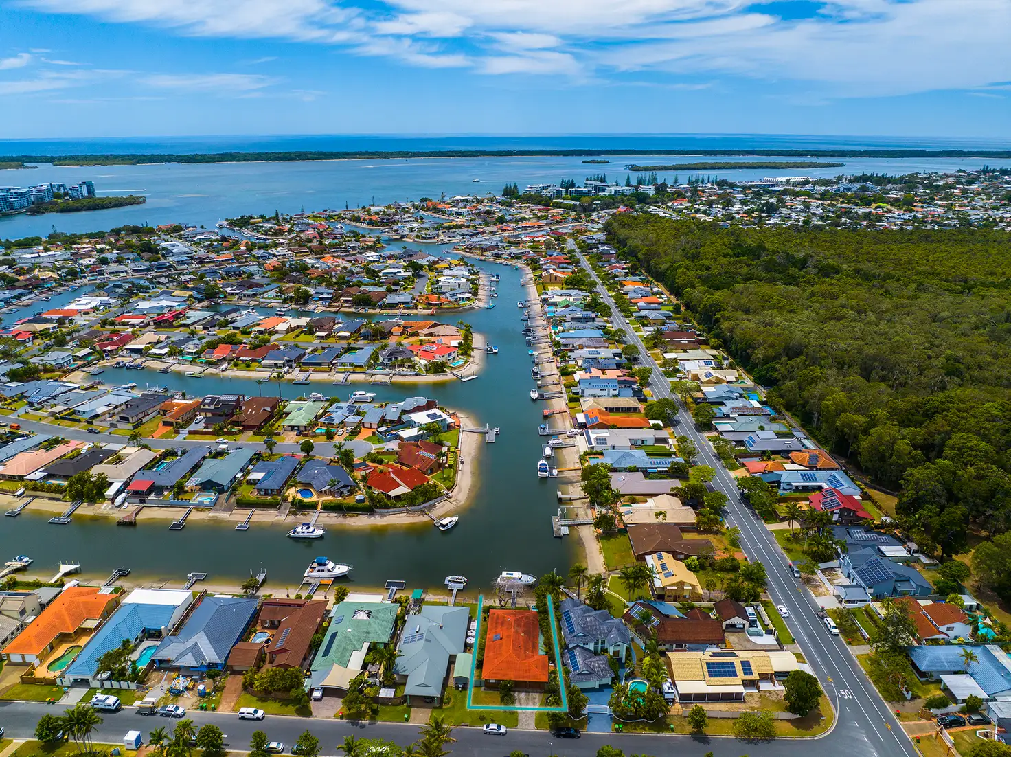 Main view of Homely house listing, 5 Camelot Crescent, Hollywell QLD 4216