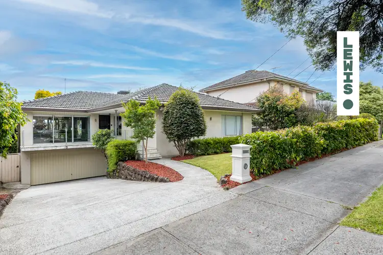 3 Dumossa Avenue, Bulleen VIC 3105
