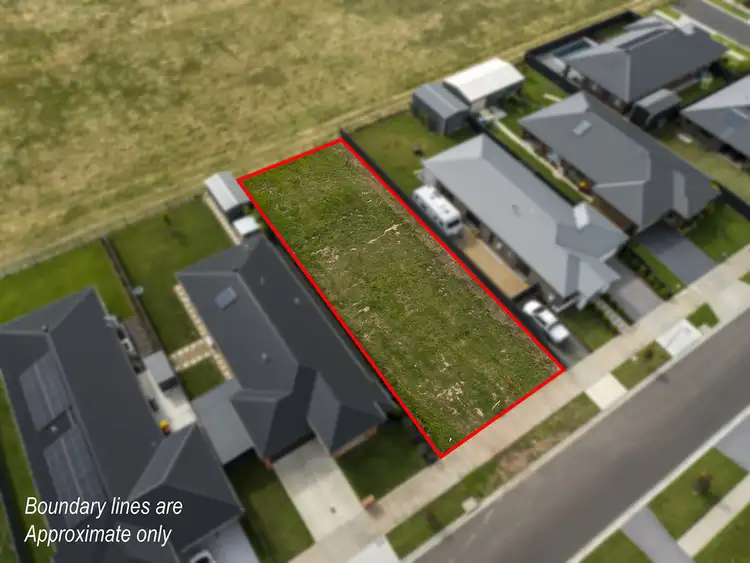 32 Swan Lake Drive, Sale VIC 3850