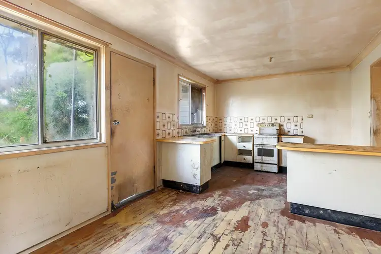 Fourth view of Homely house listing, 37 Kenley Crescent, Macquarie Hills NSW 2285