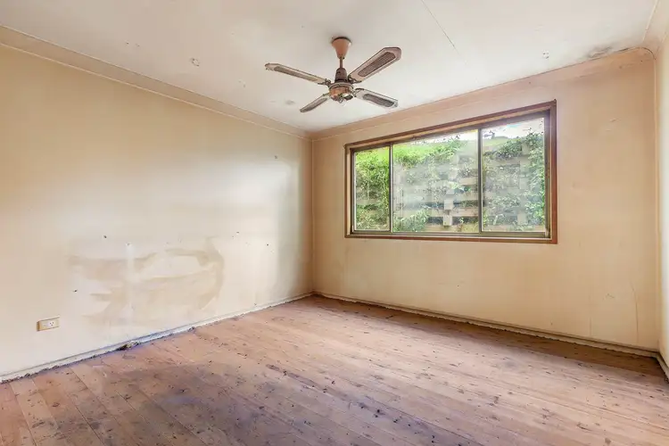 Sixth view of Homely house listing, 37 Kenley Crescent, Macquarie Hills NSW 2285