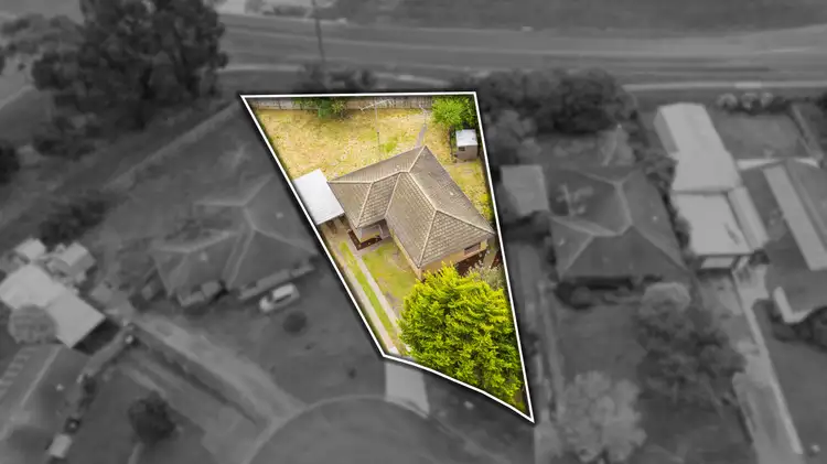 Second view of Homely house listing, 8 Coolaroo Place, Churchill VIC 3842