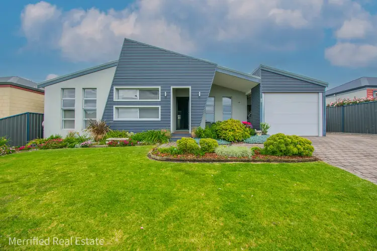 10 Hogarth Road, Mckail WA 6330