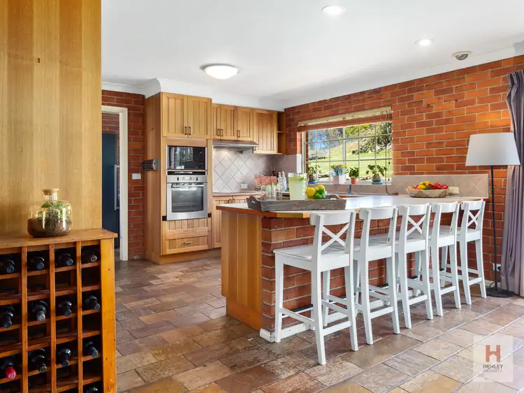 34 Butlers Creek Close, Cooma NSW 2630