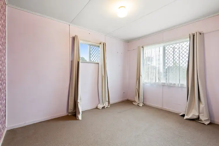 Sixth view of Homely house listing, 4 Veronica Court, Centenary Heights QLD 4350