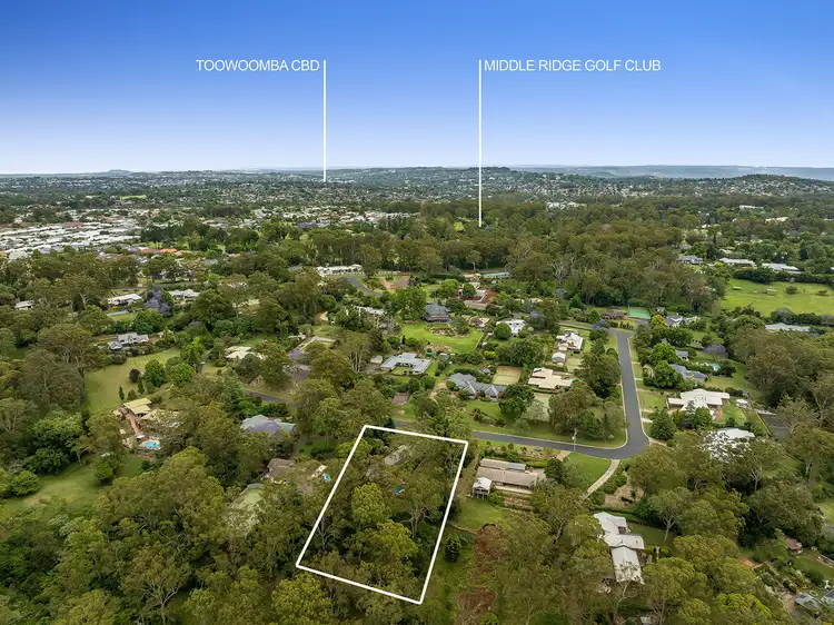 16 Inadale Court, Middle Ridge QLD 4350