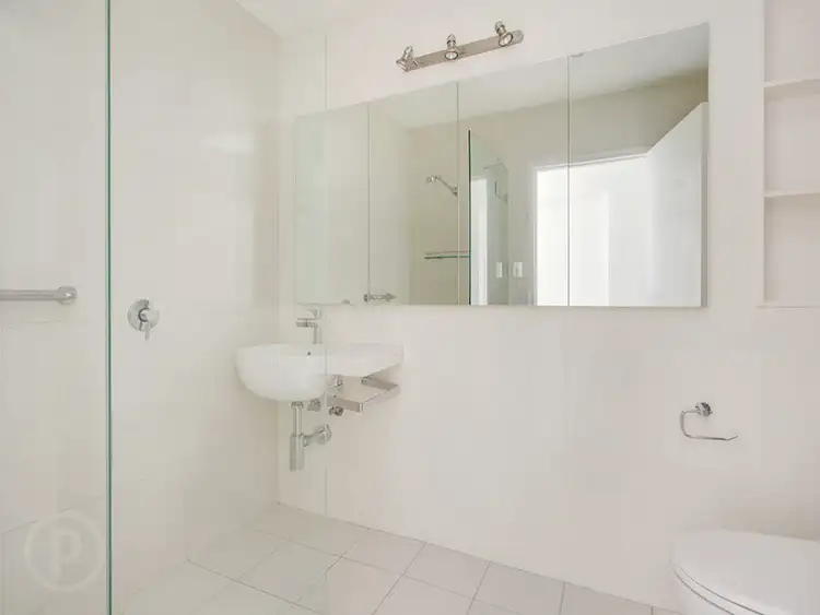 Fifth view of Homely apartment listing, 16/44 Riverview Terrace, Hamilton QLD 4007