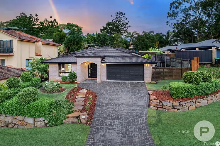 5 Madison Place, Carina QLD 4152