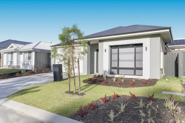 53 Coomallo Boulevard, Wandi WA 6167