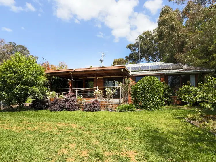12 Brennans Road, Longford VIC 3851