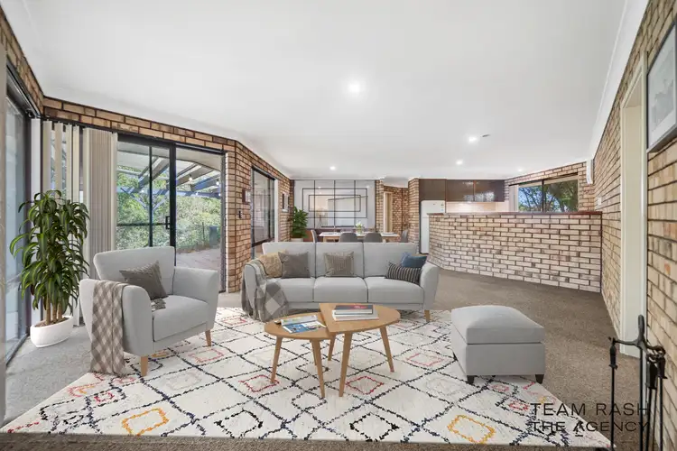 Fifth view of Homely house listing, 3 Sapphire Court, Mount Richon WA 6112
