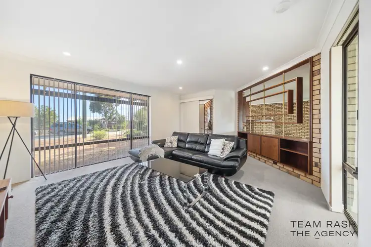 Seventh view of Homely house listing, 3 Sapphire Court, Mount Richon WA 6112