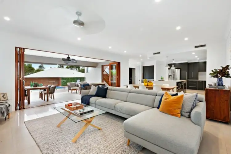 8 Monserrat Court, Reedy Creek QLD 4227