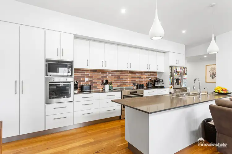 Second view of Homely house listing, 6 Benrhys Court, Rockyview QLD 4701