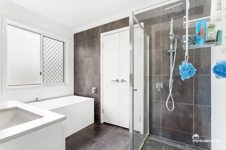 Third view of Homely house listing, 6 Benrhys Court, Rockyview QLD 4701