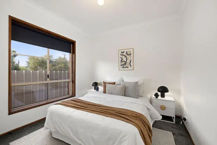 Sixth view of Homely house listing, 2 Eleanore Court, Wodonga VIC 3690