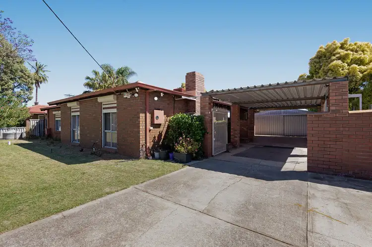20 Burrowa Street, Armadale WA 6112
